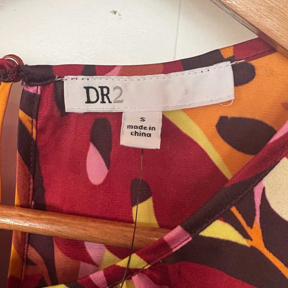 DR2‎ Multi Color Blouse Size Small - Picture 5 of 8